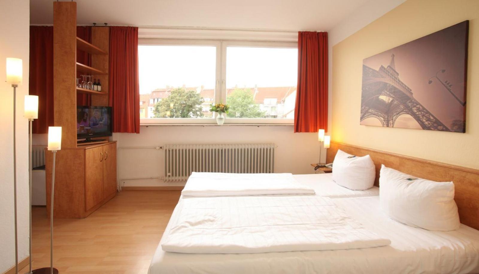 Novostar Hotel
